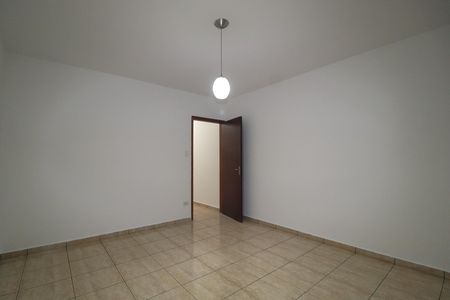 Casa para alugar com 200m², 3 quartos e 2 vagasQuarto 3
