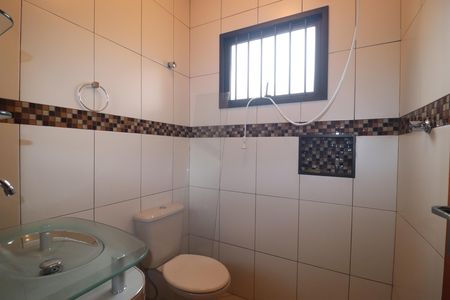 Casa para alugar com 200m², 3 quartos e 2 vagasBanheiro 2