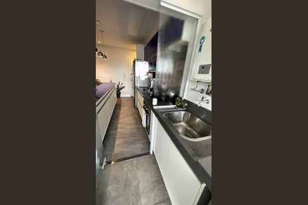 Apartamento à venda com 62m², 2 quartos e 2 vagas Apartamento à venda com 62m², 2 quartos e 2 vagasCozinha