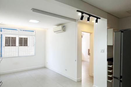 Sala de apartamento para alugar com 1 quarto, 40m² em Embaré, Santos
