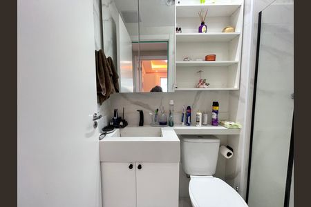 Apartamento à venda com 33m², 2 quartos e sem vagaBanheiro