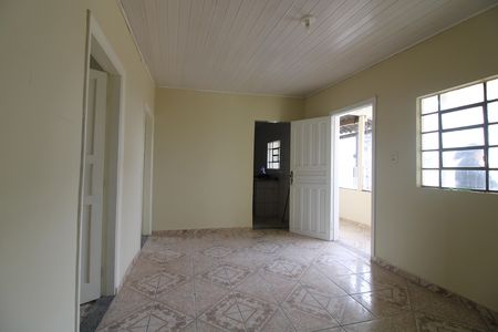 Casa para alugar com 60m², 2 quartos e sem vagaSala