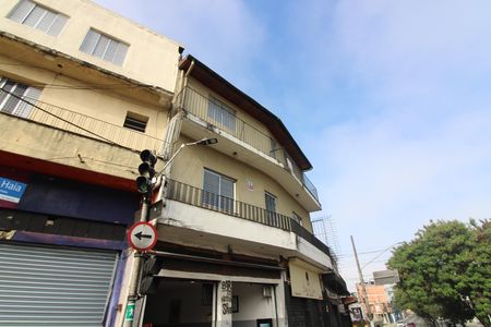 Casa para alugar com 60m², 2 quartos e sem vagaFachada