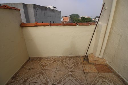 Casa para alugar com 60m², 2 quartos e sem vagaquintal