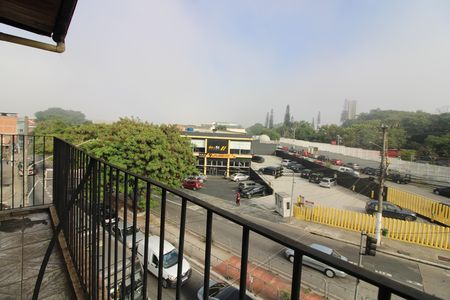 Casa para alugar com 60m², 2 quartos e sem vagaVaranda quarto 2