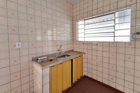Casa à venda com 200m², 4 quartos e 4 vagas Casa à venda com 200m², 4 quartos e 4 vagasCasa 2 - Cozinha