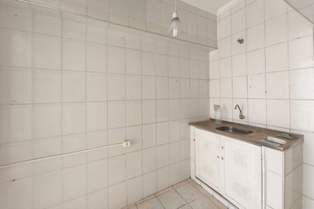 Casa à venda com 200m², 4 quartos e 4 vagas Casa à venda com 200m², 4 quartos e 4 vagasCozinha