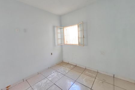 Casa à venda com 200m², 4 quartos e 4 vagas Casa à venda com 200m², 4 quartos e 4 vagasQuarto 1