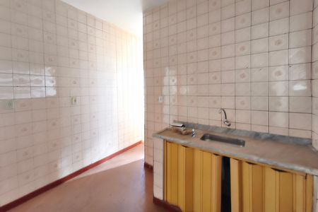 Casa à venda com 200m², 4 quartos e 4 vagas Casa à venda com 200m², 4 quartos e 4 vagasCasa 2 - Cozinha