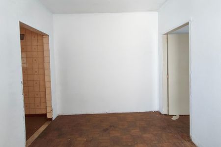 Casa à venda com 200m², 4 quartos e 4 vagas Casa à venda com 200m², 4 quartos e 4 vagasCasa 2 - Sala