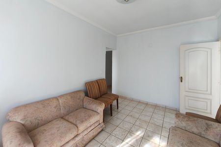 Casa à venda com 200m², 4 quartos e 4 vagas Casa à venda com 200m², 4 quartos e 4 vagasSala