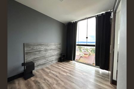 Suíte 1 de casa para alugar com 2 quartos, 130m² em Morro da Cruz, Florianópolis