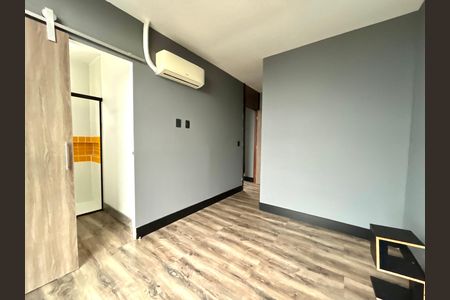 Casa para alugar com 130m², 2 quartos e 2 vagas Casa para alugar com 130m², 2 quartos e 2 vagasSuíte 1