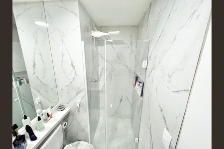 Apartamento à venda com 39m², 2 quartos e sem vaga Apartamento à venda com 39m², 2 quartos e sem vagaBanheiro