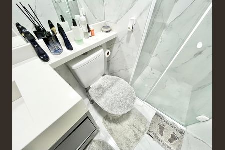 Apartamento à venda com 39m², 2 quartos e sem vaga Apartamento à venda com 39m², 2 quartos e sem vagaBanheiro