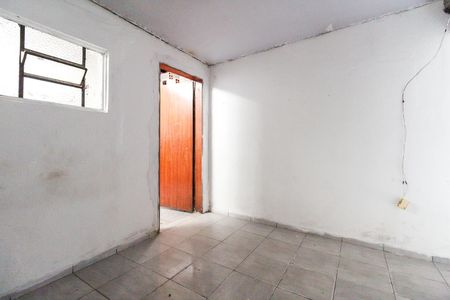 Quarto de casa para alugar com 1 quarto, 22m² em Lajeado, São Paulo