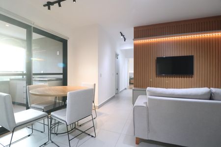 Apartamento para alugar com 68m², 2 quartos e 2 vagasSala