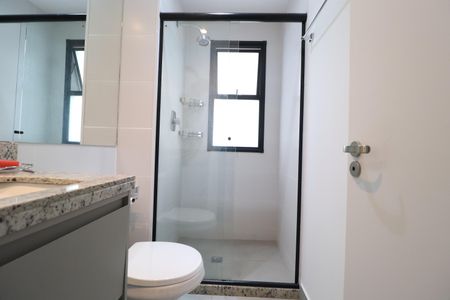 Apartamento para alugar com 68m², 2 quartos e 2 vagasBanheiro do Quarto 2