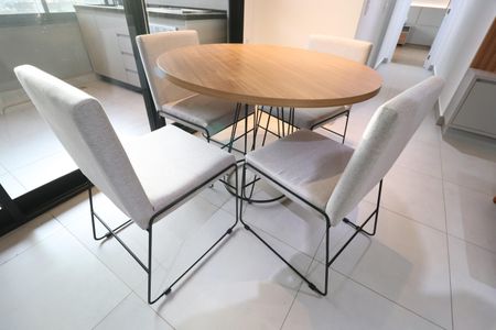 Sala de apartamento para alugar com 2 quartos, 68m² em Jardim Sul, Uberlândia