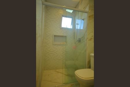 Banheiro da Suíte  de apartamento para alugar com 3 quartos, 114m² em Jardim do Mar, São Bernardo do Campo