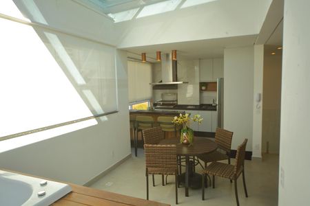 Apartamento para alugar com 114m², 3 quartos e 2 vagasÁrea de convivência 