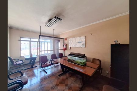 Sala de casa à venda com 3 quartos, 247m² em Vila Romero, São Paulo