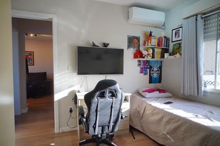 Quarto 2 de apartamento à venda com 2 quartos, 71m² em Sarandi, Porto Alegre