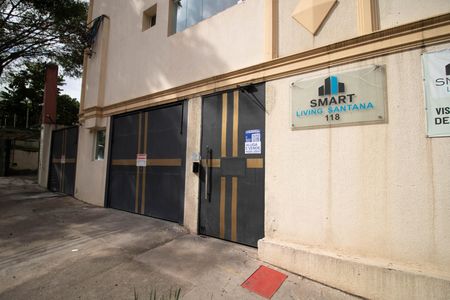Studio para alugar com 24m², 1 quarto e sem vaga Studio para alugar com 24m², 1 quarto e sem vagaFACHADA