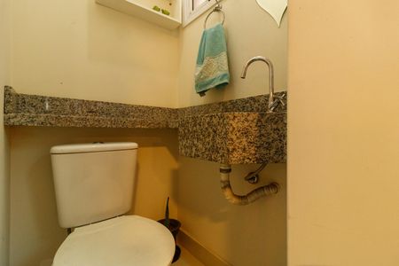 Apartamento à venda com 32m², 1 quarto e 1 vaga Apartamento à venda com 32m², 1 quarto e 1 vagaLavabo