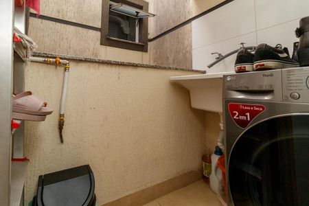 Apartamento à venda com 32m², 1 quarto e 1 vaga Apartamento à venda com 32m², 1 quarto e 1 vagaÁrea de Serviço