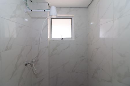 Banheiro de apartamento para alugar com 1 quarto, 30m² em Santo Antônio, Osasco