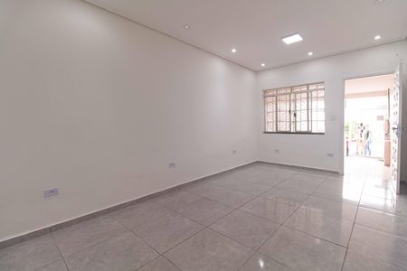 Sala de casa para alugar com 2 quartos, 116m² em Jardim da Gloria, São Paulo