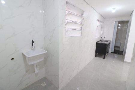 Sala/Cozinha de apartamento para alugar com 2 quartos, 40m² em Santo Antônio, Osasco