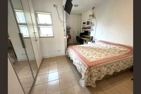 Apartamento à venda com 75m², 2 quartos e sem vaga Apartamento à venda com 75m², 2 quartos e sem vagaQuarto