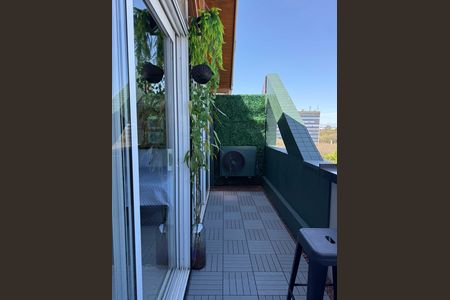 Apartamento para alugar com 83m², 2 quartos e 1 vaga Apartamento para alugar com 83m², 2 quartos e 1 vagaVaranda
