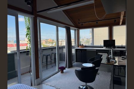 Apartamento para alugar com 83m², 2 quartos e 1 vaga Apartamento para alugar com 83m², 2 quartos e 1 vagaVaranda