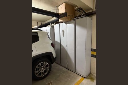 Apartamento para alugar com 83m², 2 quartos e 1 vaga Apartamento para alugar com 83m², 2 quartos e 1 vagaGaragem