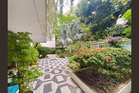 Apartamento para alugar com 72m², 2 quartos e 1 vaga Apartamento para alugar com 72m², 2 quartos e 1 vagaPortaria