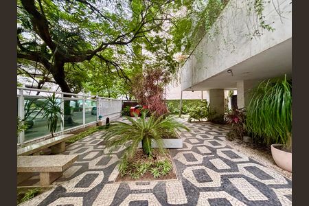 Apartamento para alugar com 72m², 2 quartos e 1 vaga Apartamento para alugar com 72m², 2 quartos e 1 vagaPortaria