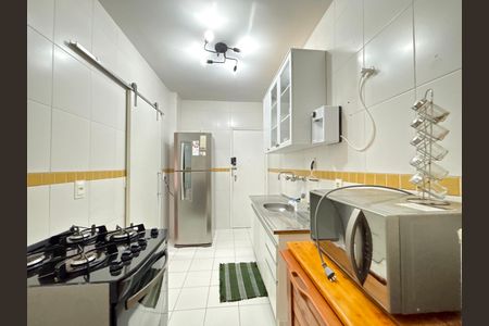 Apartamento para alugar com 72m², 2 quartos e 1 vaga Apartamento para alugar com 72m², 2 quartos e 1 vagaCozinha