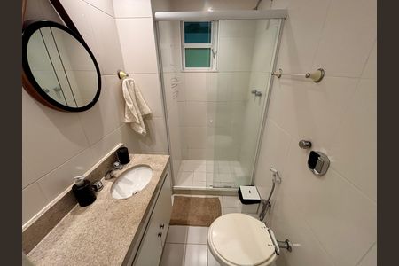 Apartamento para alugar com 72m², 2 quartos e 1 vaga Apartamento para alugar com 72m², 2 quartos e 1 vagaSuíte - banheiro