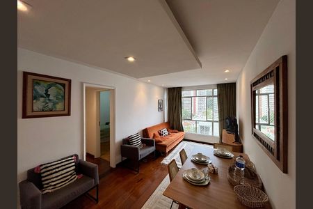 Apartamento para alugar com 72m², 2 quartos e 1 vaga Apartamento para alugar com 72m², 2 quartos e 1 vagaSala