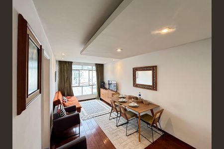 Apartamento para alugar com 72m², 2 quartos e 1 vaga Apartamento para alugar com 72m², 2 quartos e 1 vagaSala