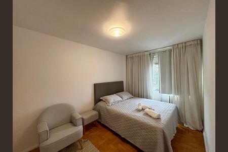 Apartamento para alugar com 72m², 2 quartos e 1 vaga Apartamento para alugar com 72m², 2 quartos e 1 vagaSuíte