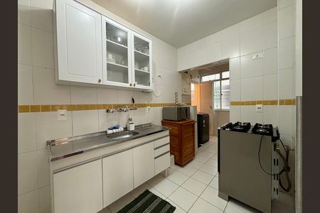 Apartamento para alugar com 72m², 2 quartos e 1 vaga Apartamento para alugar com 72m², 2 quartos e 1 vagaCozinha