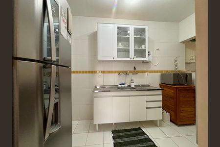 Apartamento para alugar com 72m², 2 quartos e 1 vaga Apartamento para alugar com 72m², 2 quartos e 1 vagaCozinha