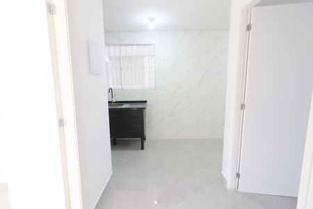 Sala/Cozinha de apartamento para alugar com 2 quartos, 40m² em Santo Antônio, Osasco