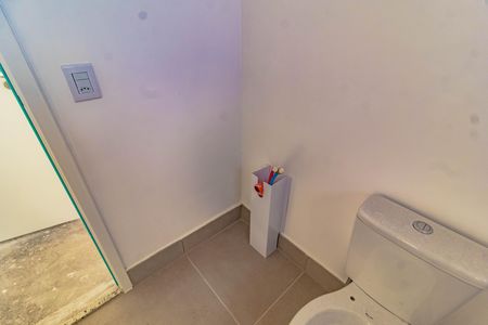 Apartamento à venda com 109m², 3 quartos e 2 vagas Apartamento à venda com 109m², 3 quartos e 2 vagasBanheiro 2