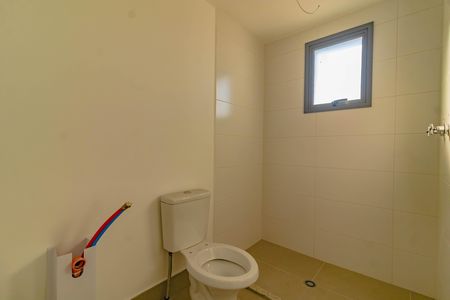 Apartamento à venda com 109m², 3 quartos e 2 vagas Apartamento à venda com 109m², 3 quartos e 2 vagasBanheiro 2