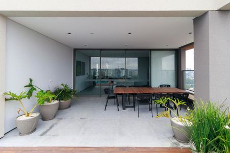 Studio à venda com 27m², 0 quarto e sem vaga Studio à venda com 27m², 0 quarto e sem vagaRooftop - Espaço Gourmet